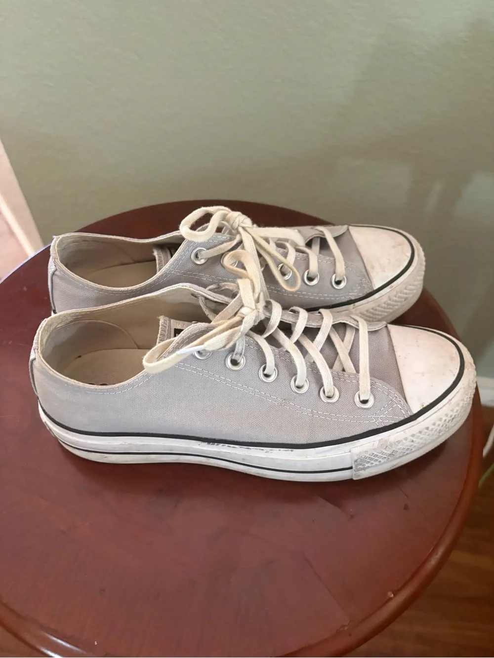 Converse Low Top Sneakers in Light Gray and White - Picture 3 of 5